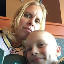 Janet Erb's Instagram, Twitter & Facebook