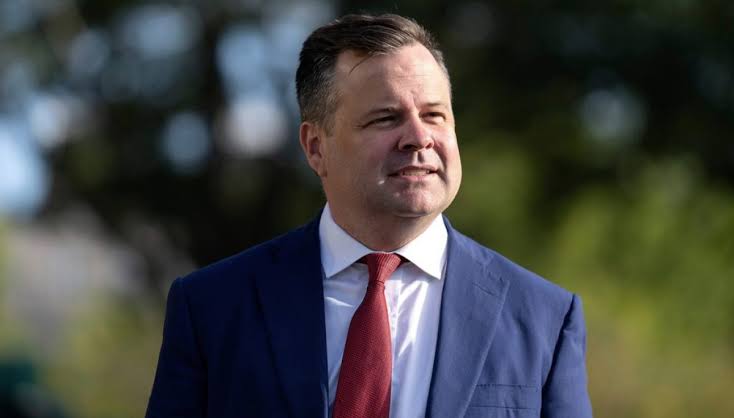Bill Pulte announces more DNI layoffs ahead of Jay Clayton vote