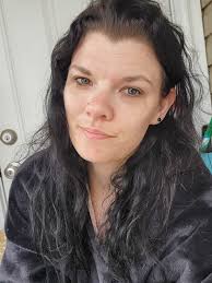 Taking selfies with cracked phone camera issues