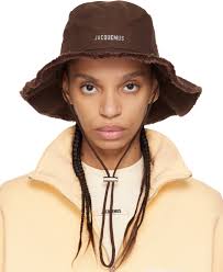 Le Bob Grain Jacquemus JACQUEMUS Le Bob Artichaut In Brown Smart Closet