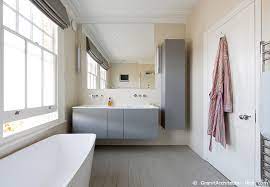 Doch mit diesen tipps und ein paar überraschenden tricks wird es sauber wie nie. Bad Putzen In 5 Schritten Zum Sauberen Badezimmer Wohnen Hausxxl Wohnen Hausxxl