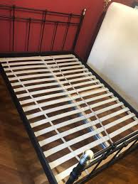 Letto francese con 2 cassettoni vernicaito bianco/naturale. Letto Una Piazza E Mezza In 20015 Parabiago Fur 350 00 Zum Verkauf Shpock At