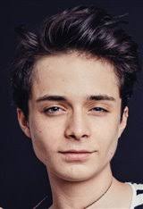 Lucas jade zumann is an american actor who is best known for his portrayal of milo in the hit horror and thriller film sinister 2. Lucas Jade Zumann Biography And Filmography Lucas Jade Zumann Movies