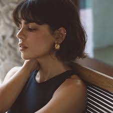 Katelyn Crowley's Instagram, Twitter & Facebook