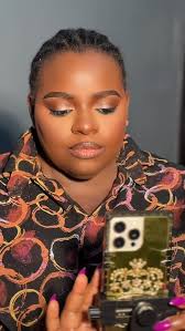 We don't give up🙌🙌🙌🙌 @ellashoodandaccessorieshome is back online please  follow her new page for everything trendy fashion.