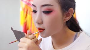 78-year-old pastry brand & youngest Teochew opera artiste in S'pore want to  change people's perceptions about Teochew culture