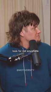 What do you see? #tonyrobbins #theovon #motivation