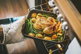 Una vez te inscribes, el sistema te llevará paso a paso por el camino hacia saber cocinar. Como Aprender A Cocinar Desde Cero Trucos Y Consejos Saborgourmet Com