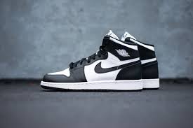 Air Jordan 1 Retro Mid Og Black And White Air Jordan 1 Retro High Og Black White Air Jordans Air Jordans Retro Jordan 1 Retro High