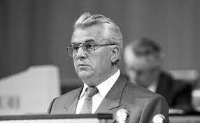 Leonid makarovych kravchuk ( ukrainian: Ukraina Grustnaya Istoriya I Pechalnaya Sovremennost