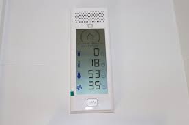 Ssd juga dapat dianggap sebagai flasdisk informasi yang ada pada ssd disimpan pada microchip dan dapat dengan cepat diakses , sedangkan hdd menggunakan lengan mekanik yang. Wd Hitam Cakera 2 5 Inci Menggabungkan Ssd Dan Hdd Tiket 2021