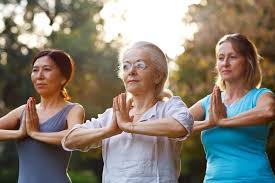By taking small steps toward living a healthy life, like making healthy food choices, being physically active on a regular basis, maintaining a healthy body weight, giving your body the gift good sleep, and not using tobacco products, the s. How To Lead A Healthy Lifestyle Top 20 Tips For Everyday Living