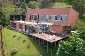 Compara gratis los precios de particulares y agencias ¡encuentra tu casa ideal! Casa En Venta En Av Las Palmas Medellin Antioquia 3 700 000 000 Cav159324 Bienesonline
