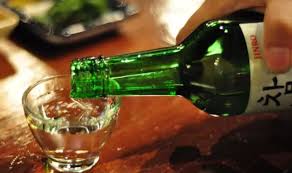 Hasil gambar untuk alkohol korea