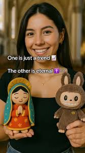 Escapulario Keychain Virgencita and Picture