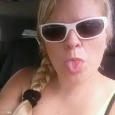 Melissa Ruble (@melissaruble)