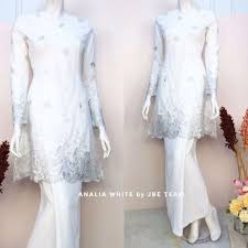 Terdapat berbagai jenis baju pengantin lelaki yang boleh didapati daripada jenis tradisional, moden, barat dan sebagainya. Buy S M L Xl Analia Kurung Pahang Riau Lace Nikah Tunang Annual Dinner Baju Pengantin Sanding Kurung Raya 2021 Nurcahaya Seetracker Malaysia