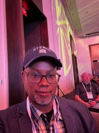 James Moncada's Instagram, Twitter & Facebook