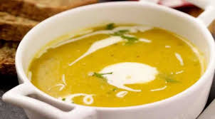 Soupe De Legumes Legere Au Thermomix Le Veloute Qui Vous Rechauffera Soupe Legume Recette Legere Thermomix Recette De Soupe Facile