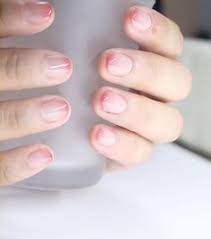 短い爪はこんなに可愛い 必見 春のショートネイル見本帳 短い爪ネイル ネイルのアイデア マニキュア