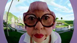 Can we get a youtooz of mrs kwan because of her amazing 5line appearance in  the 2003 hit movie cat in the hat : r/Youtooz