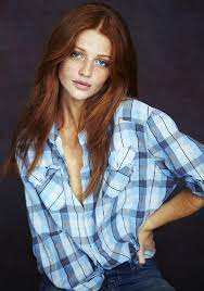 I Sometimes Wish I Had Blue Eyes Red Hair Woman Redheads Beautiful Redheads