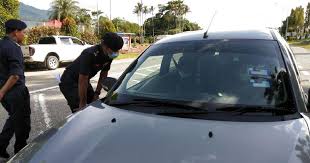 Isi borang di kaunter jpj. 388 Notis Saman Kenderaan Perdagangan Metrotv