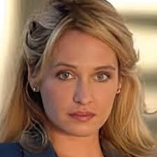 Susan Lesage's Instagram, Twitter & Facebook