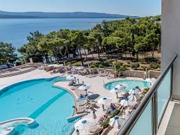Daca esti interesat de o vacanta all inclusive in destinatii exotice, vei gasi o selectie de. Sejour Du 20 Aout Au 3 Septembre 2018 En All Inclusive Club Marmara Avis De Voyageurs Sur Bluesun Hotel Elaphusa Bol Tripadvisor