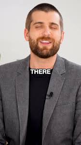 Getting ready to sell your home? 🏡 Make sure you're not blindsided by the  hidden costs. Here are 5 expenses that often catch sellers off guard: 1️⃣  Agent commission (if you're listing