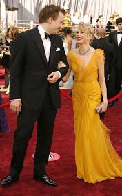 Heath Ledger S Daughter Is Living Life As Normal As Possible Michelle Williams Heath Ledger Daughter Michelle Williams Heath Ledger