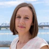 Lori Fleck's Instagram, Twitter & Facebook