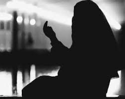 Selain itu, dengan perkembangan teknologi yang menjadikan anaka anak atauorang dewasa pun telah dapat menc… 90 Gambar Siluet Muslimah Berdoa Cikimm Com