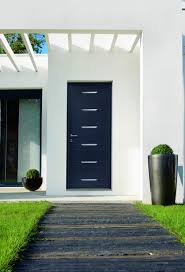 Porte d entrée moderne blanche. Installation Porte D Entree Valence Valorisez Et Securisez Votre Entree