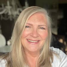 Before I I go by brand new figured I'd ask one here if anybody has a really  good carpal tunnel wrist right arm or anything for carpal tunnel I have to  get