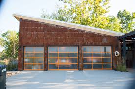 Our friendly technicians are experts in commercial garage doors services. Overhead Door Company Of Knoxville