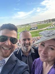 Edwina Dobson's Instagram, Twitter & Facebook