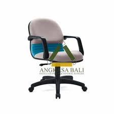 Negara atau wilayah yang memasok paling banyak adalah cina. Kursi Kantor D 2003 G Indachi Di Bali Denpasar Angkasa Bali
