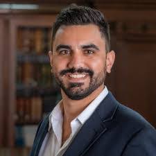 Debora Duque's Instagram, Twitter & Facebook