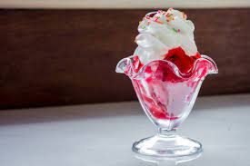 A national ice cream sandwich day is set for august 2, and has been celebrated since at least 2005. Strawberry Sundae Day 2021 Know The History Of National Strawberry Sunday Day The Post Reader