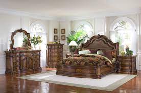 Maybe you would like to learn more about one of these? Pulaski San Mateo Sleigh Bedroom Set Special