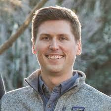 Alex Barefoot's Instagram, Twitter & Facebook