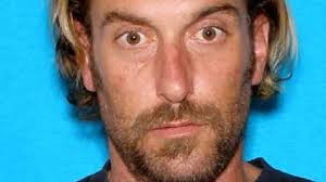 Springfield man stabbed in abdomen, leg