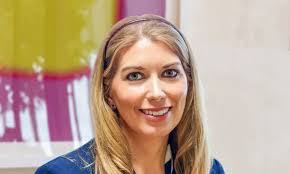 Melisa Henry's Instagram, Twitter & Facebook