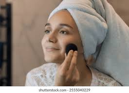 14,039 Yeux Noisette Images, Stock Photos, 3D objects, & Vectors