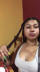 vane (@vaneurvina00)