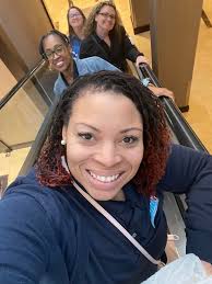 Elise Barton (@EliseBarton19)