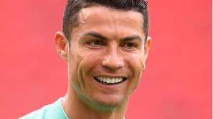 But 30 minutes later, after ronaldo and fernando santos attended. Em 2021 Cristiano Ronaldo Machte Selbst Schon Werbung Fur Coca Cola Stern De