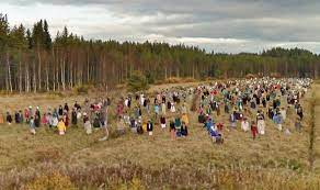 Finnish people are warm, open and sincere, even though they might tell you the exact opposite. Google Maps Street View Finland Field Features Very Creepy Scene What Does It Mean Travel News Travel Express Co Uk