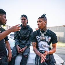 Famous dex rapper wallpapers top free famous dex rapper. Nle Choppa On Instagram Comment Your Favourite Lyric From Murda Talk Follow Nlechoxppa For More Nlecho Rapper Outfits Favorite Lyrics Rappers